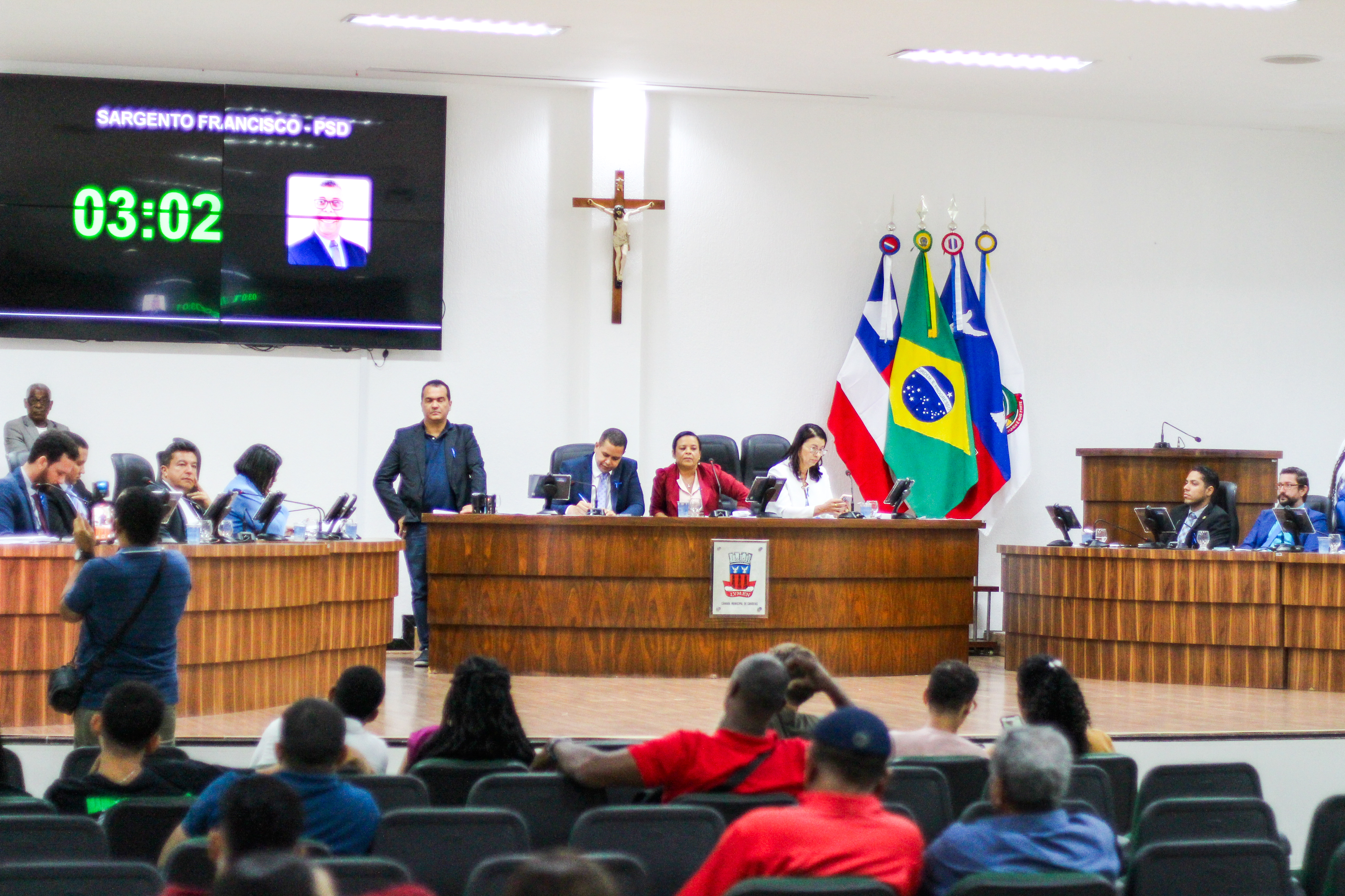 Câmara de Candeias aprova Projeto de Renegociação Fiscal